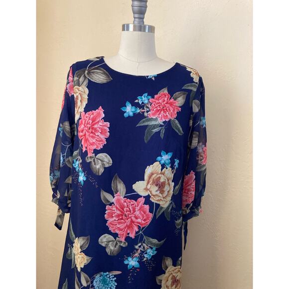 Sweet Pea New York & Company Stacy Frati Dress Size S Blue Floral Shift Mini - Picture 3 of 8